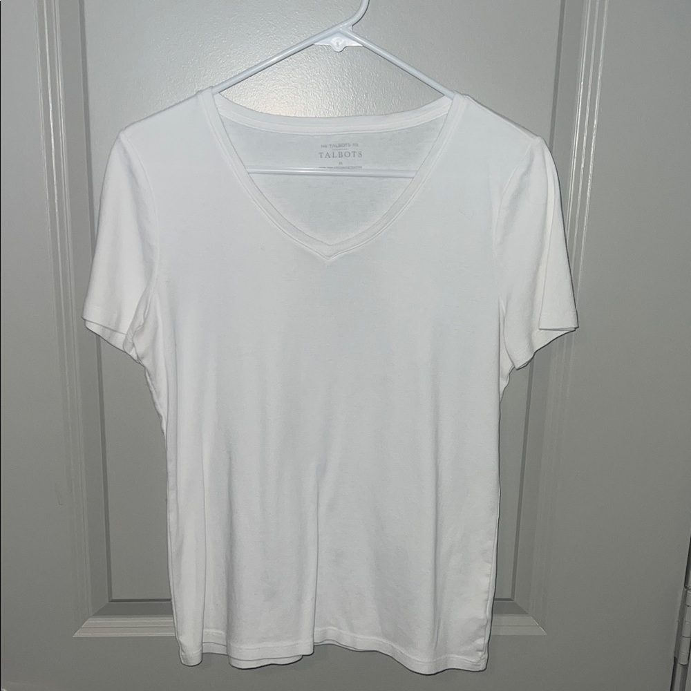 Talbots ClassicWhite Short Sleeve V-neck Tee